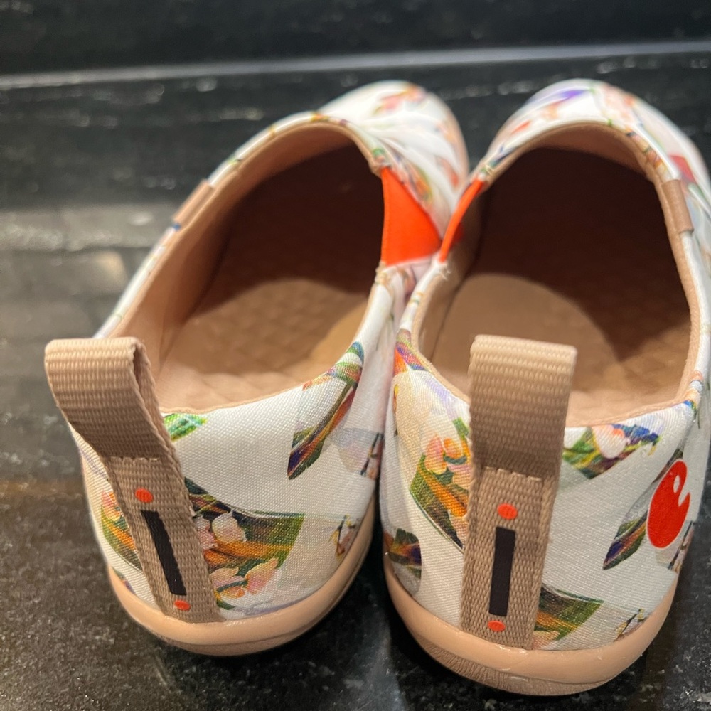 Uin Women’s Multicolor Patterned Flats - image 3